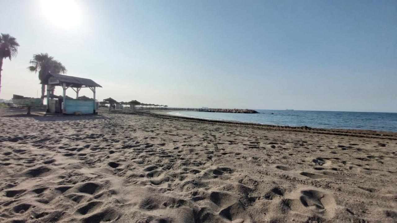 Del Parque Flats Pina Beach マラガ エクステリア 写真
