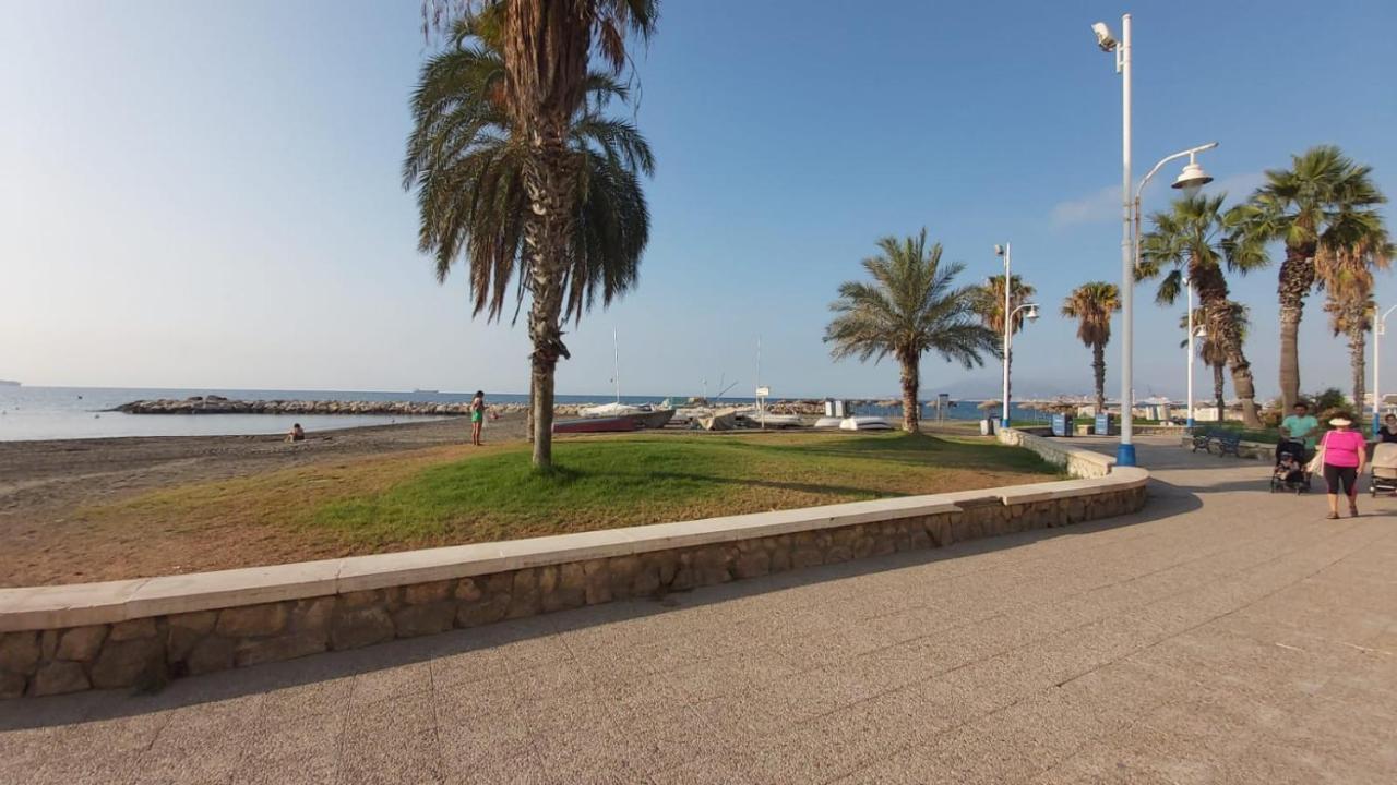 Del Parque Flats Pina Beach マラガ エクステリア 写真